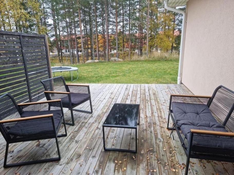 Beautiful Terraced House With Private Parking Villa Sandviken Exterior foto