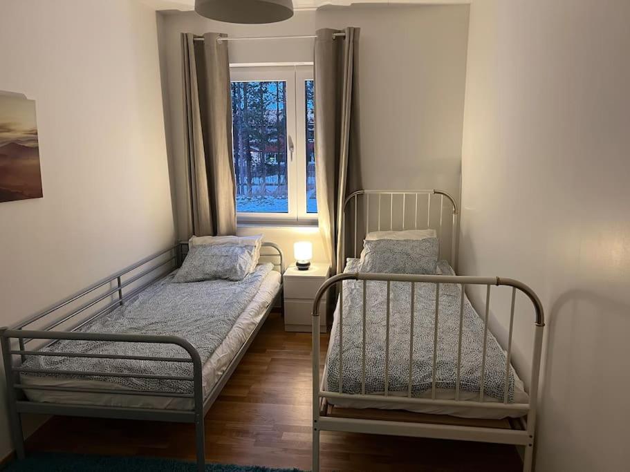 Beautiful Terraced House With Private Parking Villa Sandviken Exterior foto