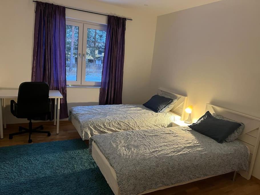 Beautiful Terraced House With Private Parking Villa Sandviken Exterior foto